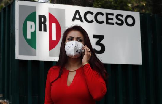La lucha por el PRI mexicano llega a las manos