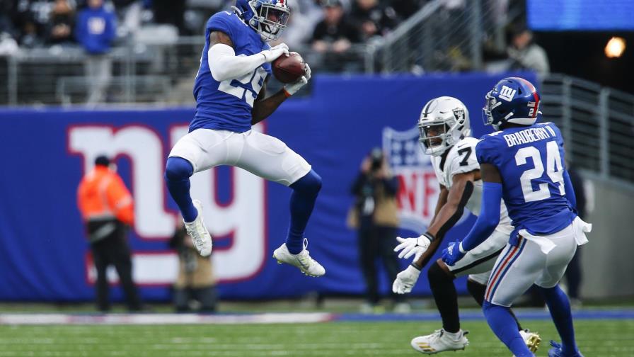 Giants derrotan a Raiders 23-16