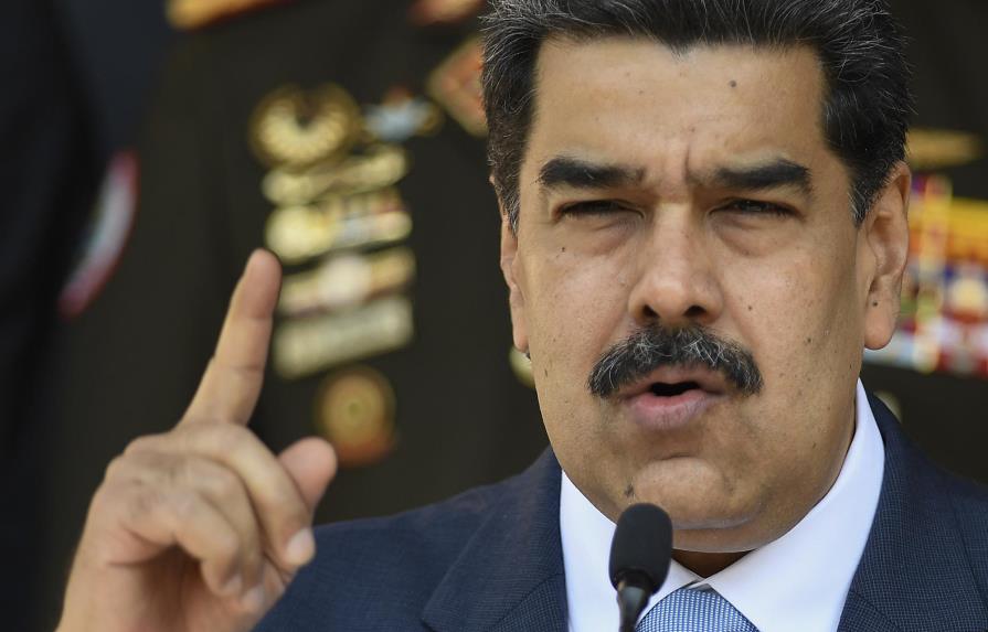 Fuentes AP: EEUU anunciará cargos contra Maduro y allegados