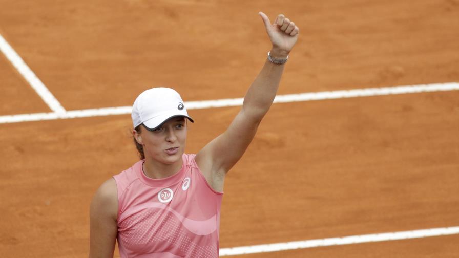 Swiatek arrasa a Pliskova en la final de Roma
