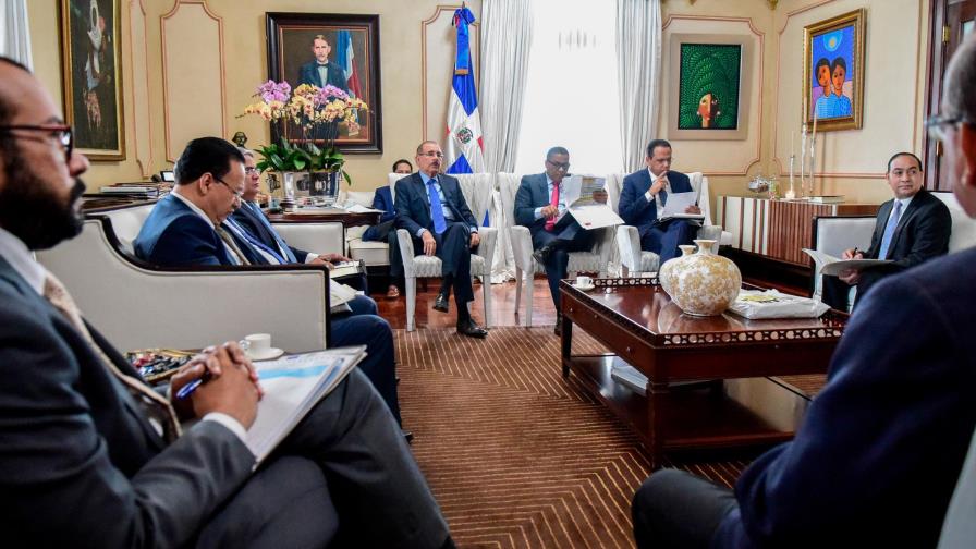 Presidente Medina pretende entregar 468 escuelas antes de que finalice su gestión
