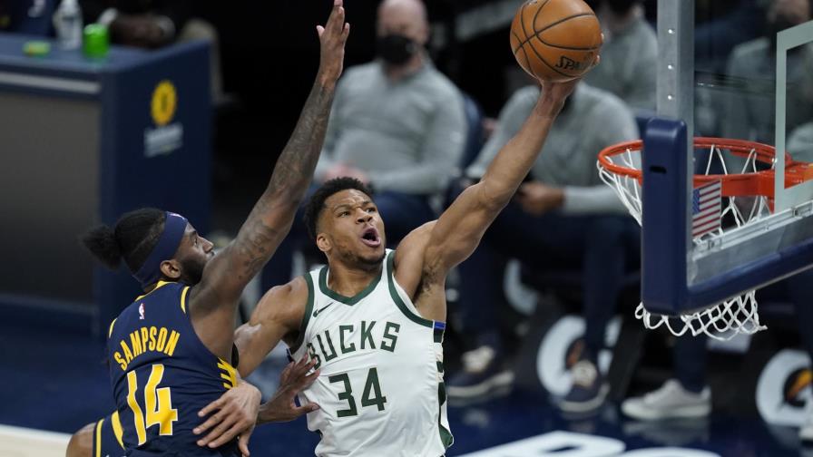 Giannis y Bucks superan a diezmados Pacers 142-133