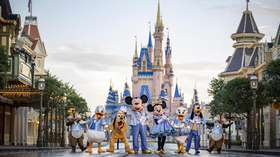 Biden animatrónico se une a Salón de Presidentes en Disney