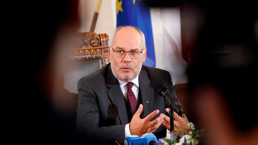 Estonia elige como presidente a un científico y académico de 63 años