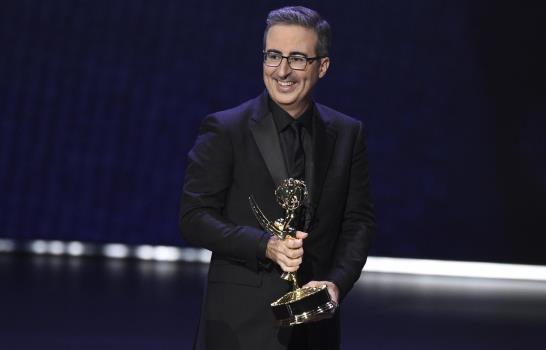 “The Daily Show” celebra 25 años de risas