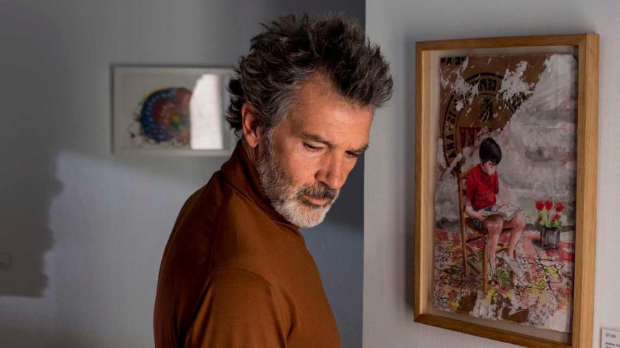 “Dolor y gloria” representará a España en los Premios Oscar; Antonio Banderas candidato a Mejor actor 