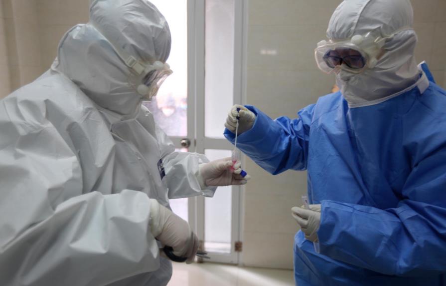 Desarrollan en Argentina un test para detectar el coronavirus en una hora