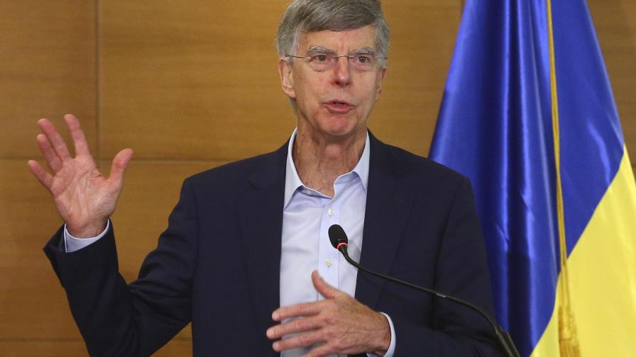 Veterano diplomático se ve envuelto en caso Trump-Ucrania