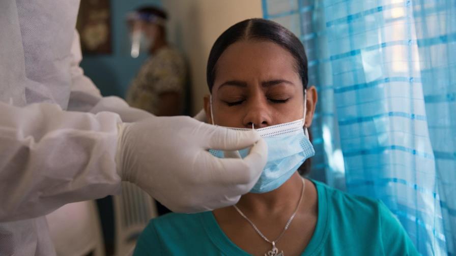 Siguen en aumento muertes por COVID-19 en República Dominicana; reportan 19 decesos en un día 
