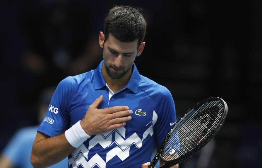 Djokovic despacha a Schwartzman al debutar en Copa Masters