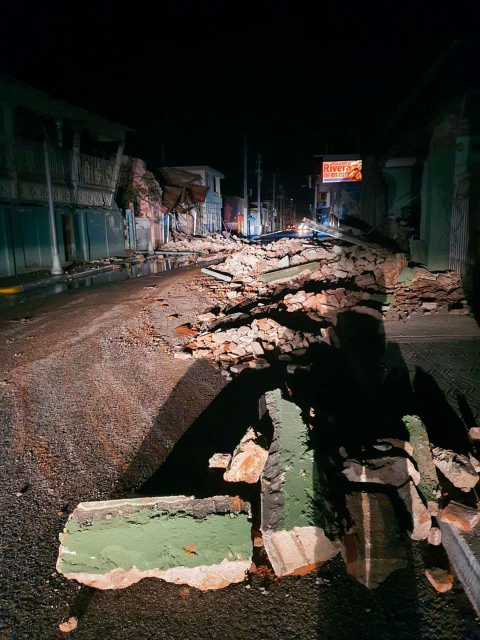 Vista del estado de una calle en uno de los sectores afectados.