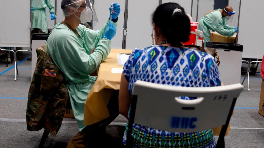 Puerto Rico busca cómo atajar el aumento de turistas descontrolados