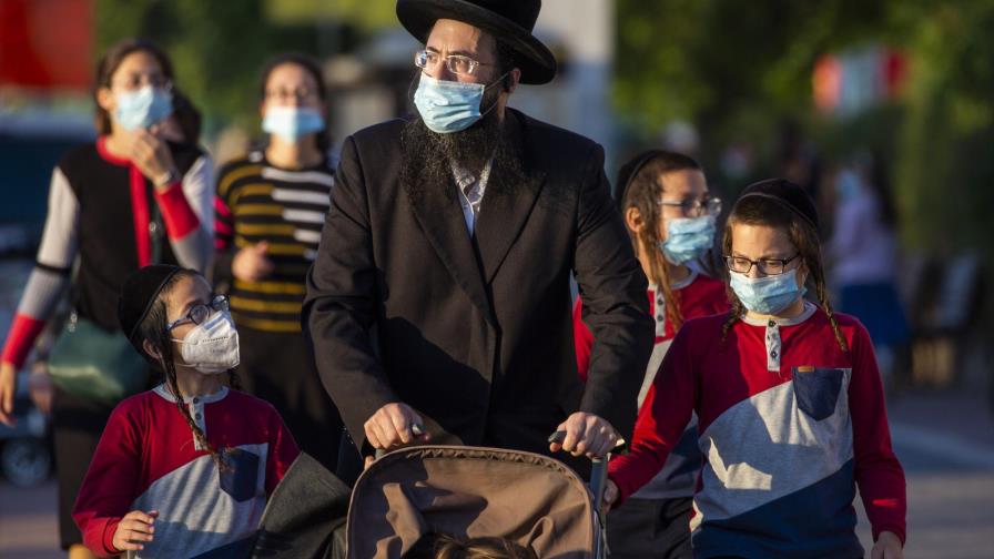 Israel y palestinos afrontan nuevas restricciones por virus