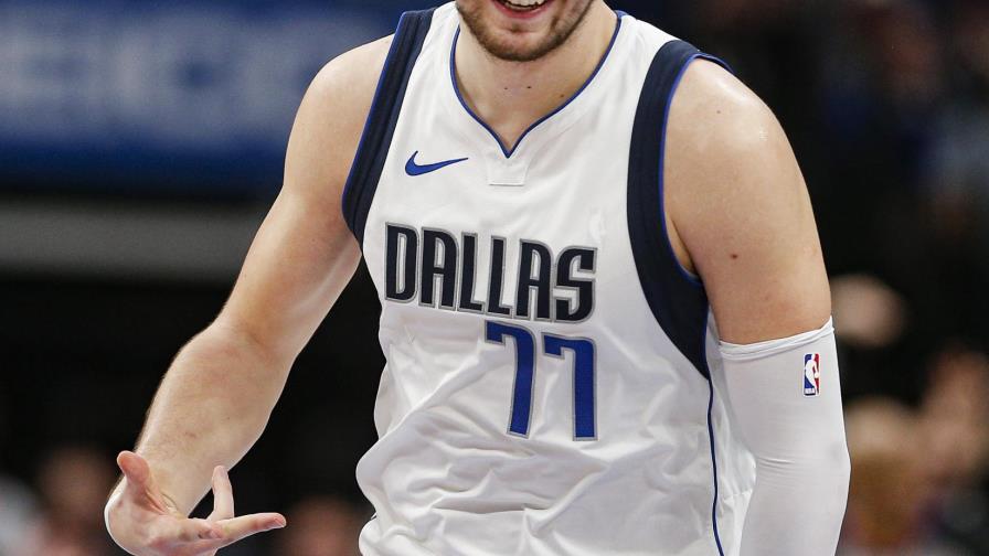 Doncic brilla en 4to periodo; Mavs vencen a Nets