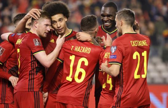 Francia y Bélgica al Mundial; Holanda a esperar