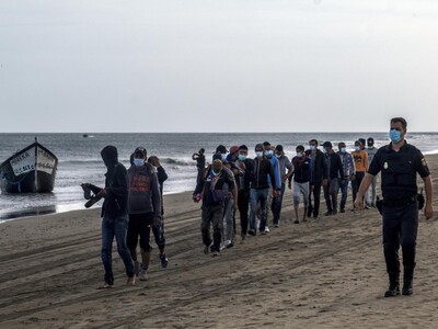 Claves de los centros de deportación para migrantes que creará la UE