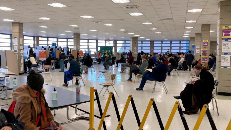 EEUU llega al 70 % de su población adulta con al menos una dosis de la vacuna