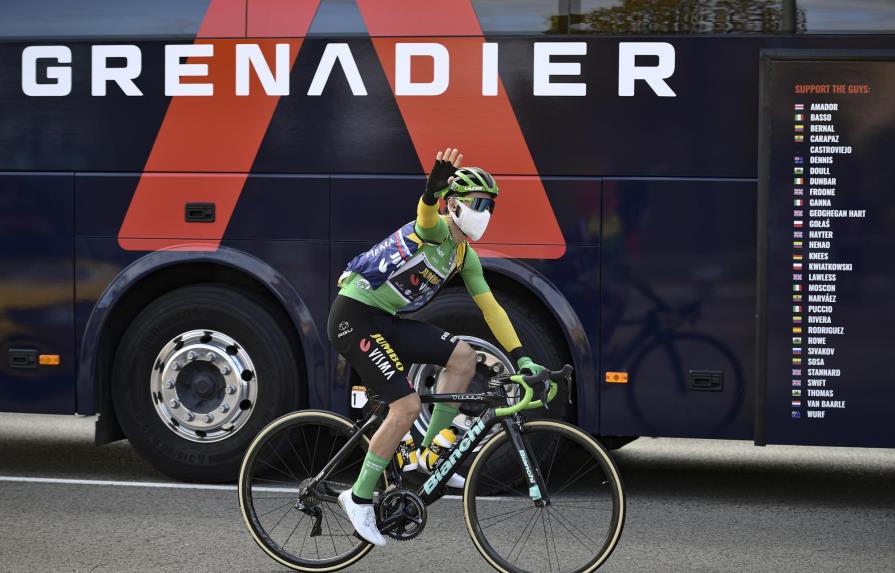 Roglic arrebata liderato a Carapaz en la Vuelta