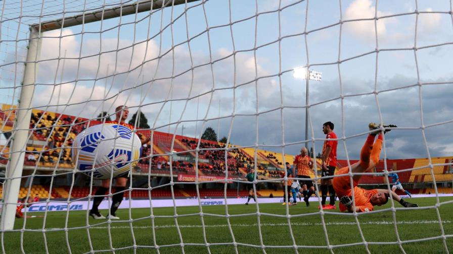 Hermanos Insigne se enfrentan por primera vez en la Serie A