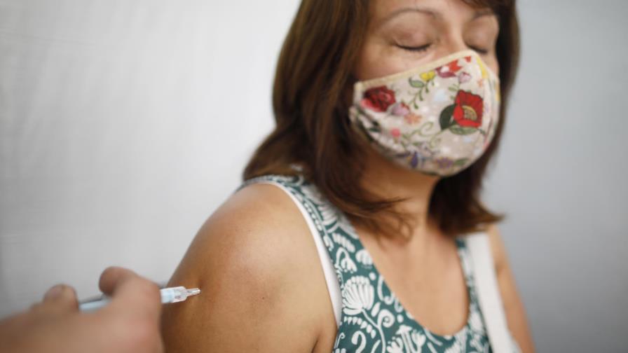 Novavax proveerá 1.100 millones de vacunas a COVAX