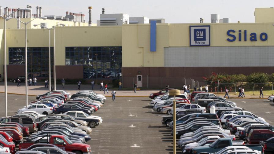 México: Trabajadores de GM dan la espalda a viejo sindicato