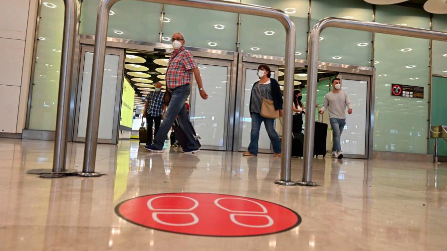 España prorroga hasta el 20 julio limitaciones a vuelos de Brasil y Sudáfrica España prorroga hasta el 20 julio limitaciones a vuelos de Brasil y Sudáfrica