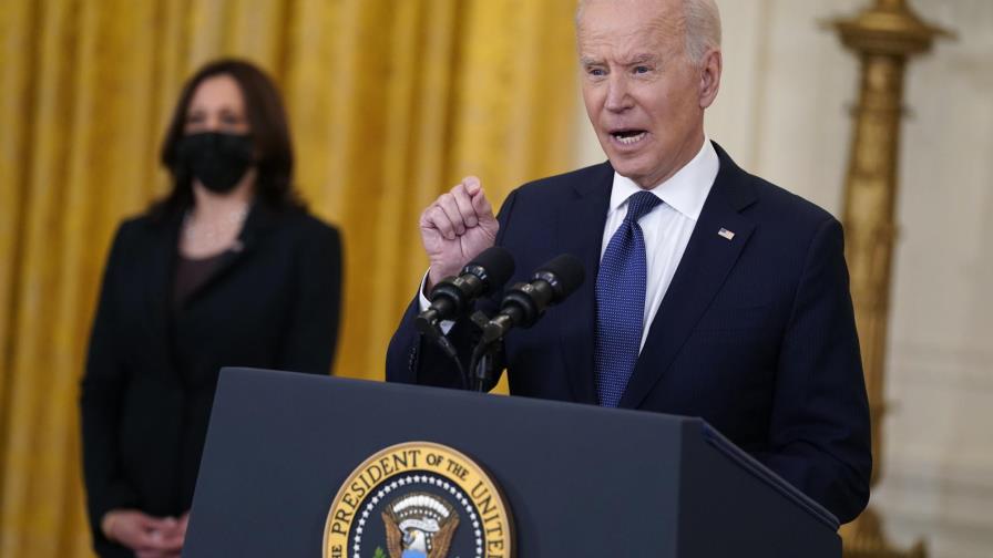 Biden: 1 millón se inscriben para el seguro médico