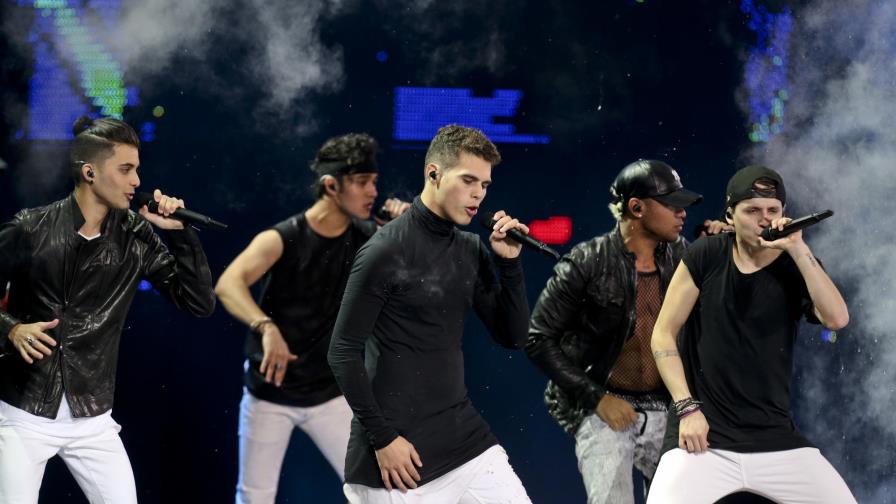 CNCO presenta clásicos románticos a una nueva generación CNCO presenta clásicos románticos a una nueva generación