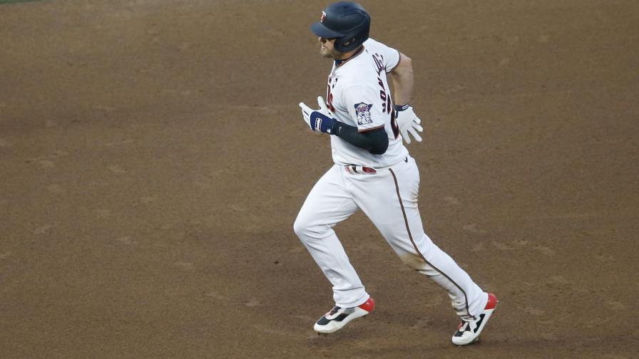 Donaldson batea cuadrangular en victoria de Mellizos