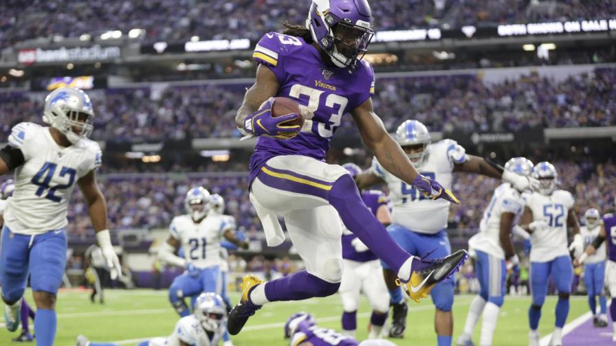 Partido Vikings-Saints incluirá el show de Dalvin y Alvin