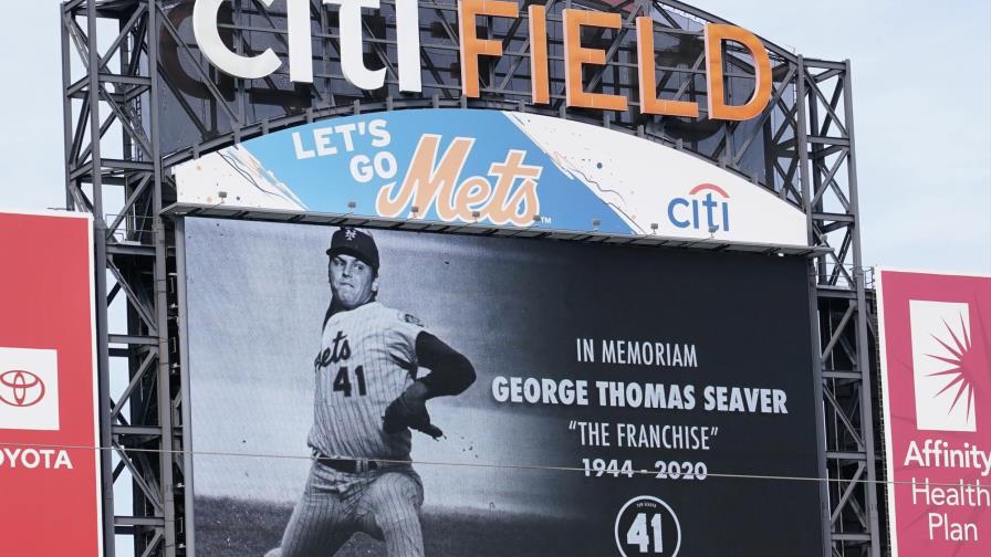 Mets rinden homenaje al fallecido lanzador Tom Seaver