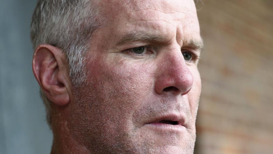 Favre refuta partes de reporte de auditor en Mississippi