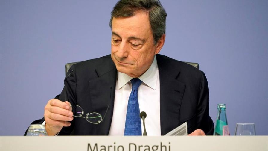 Los bajos tipos de interés no son garantía de deuda sostenible, según Draghi Los bajos tipos de interés no son garantía de deuda sostenible, según Draghi