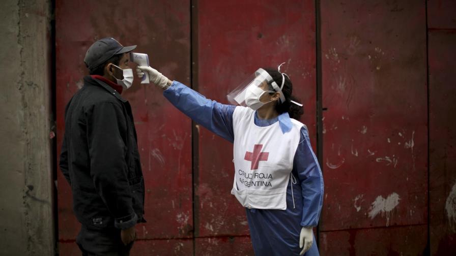 Indisciplina social detrás de alza de contagios en Argentina
