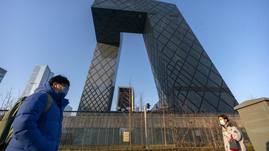 China prohíbe transmisión de la BBC, en aparente represalia