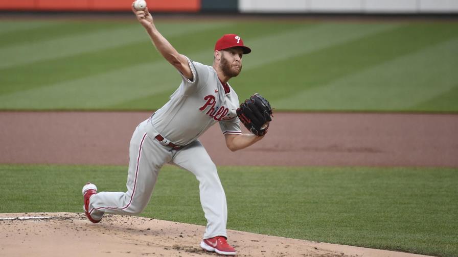 Wheeler domina y los Filis derrotan 2-1 a los Cardenales