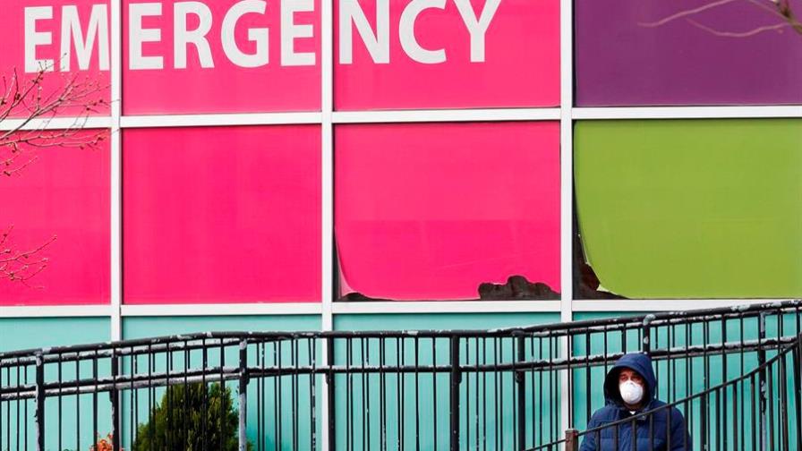 El sindicato de enfermeras demanda al Estado de Nueva York y dos hospitales