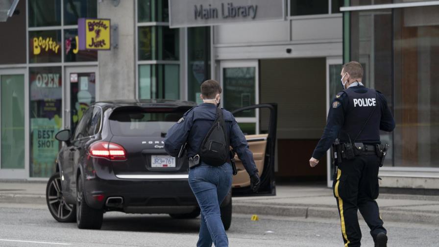 Un muerto y seis heridos por ataque con cuchillo en Canadá