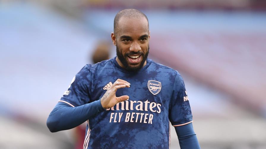 Arsenal remonta para rescatar empate 3-3 en West Ham