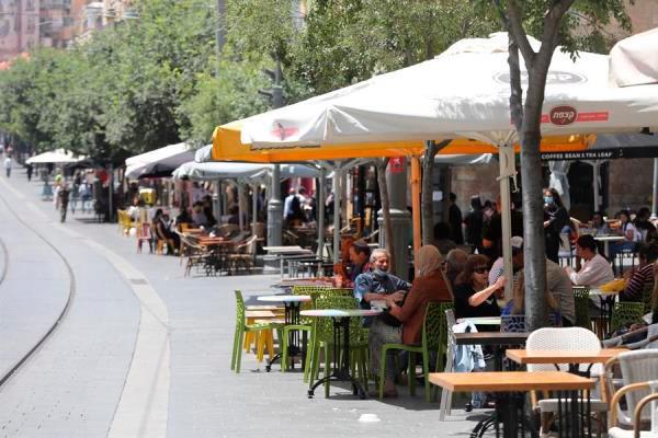 Cafés, restaurantes y bares reabren en un Israel casi normalizado