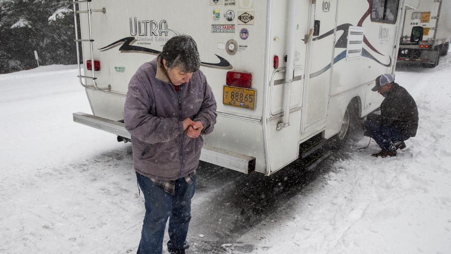 Tormenta invernal agobia a centro-norte de EEUU