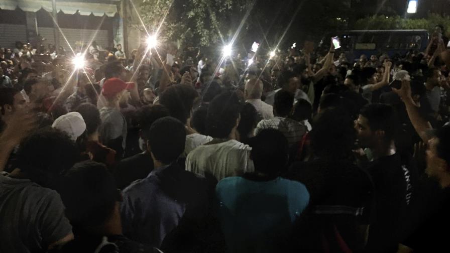 Egipto libera a 3 extranjeros arrestados durante protestas