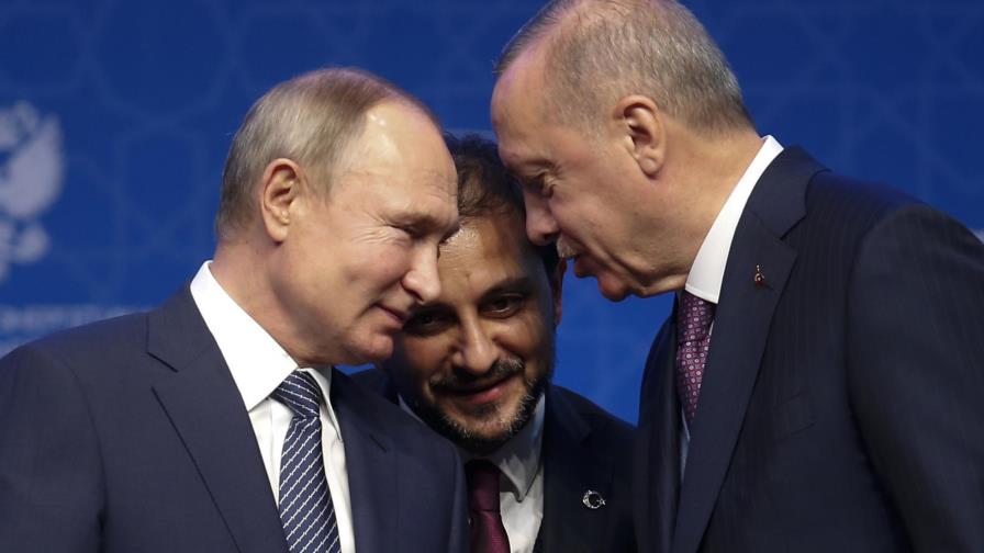 Turquía y Rusia piden cese del fuego en Libia