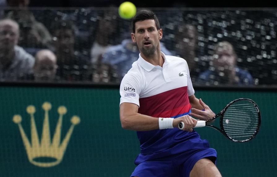 Djokovic ya está en semis del Masters de París