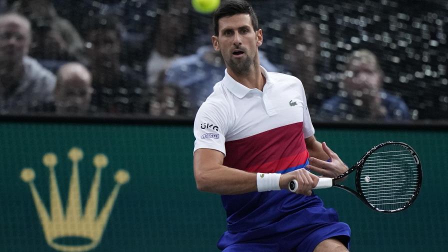 Djokovic ya está en semis del Masters de París