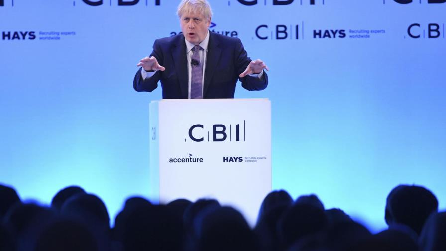 Johnson y Corbyn participan en el primer debate televisado