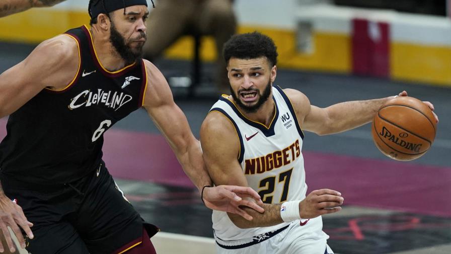 Murray brilla con 50 puntos; Nuggets derrotan a Cavs