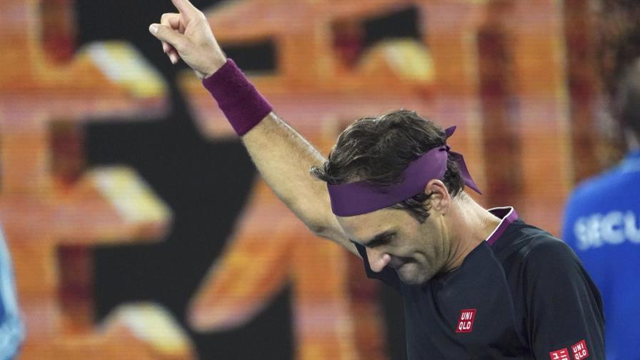 Federer remonta ante Millman y evita sorpresa en Australia