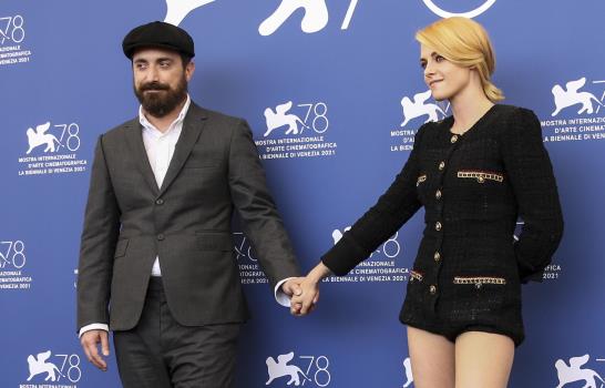 Con Larraín, Stewart gana perspectiva sobre fama como Diana