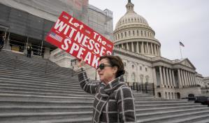 Pelosi y Trump intercambian críticas por juicio político
